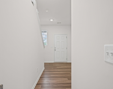 421 Union Station Street - Photo Thumbnail 2