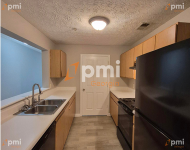 2204 Fairington Village Drive - Photo Thumbnail 2