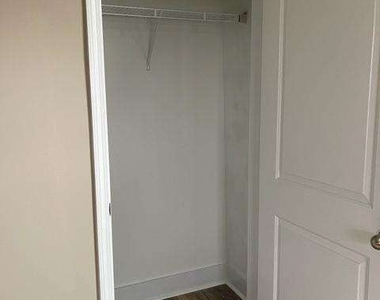 1605 Broad Street - Photo Thumbnail 16