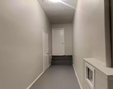 1386 Williamsburg Lane - Photo Thumbnail 30