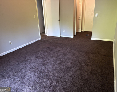 1386 Williamsburg Lane - Photo Thumbnail 21