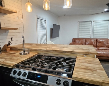 2197 Polar Rock Place Sw - Photo Thumbnail 1