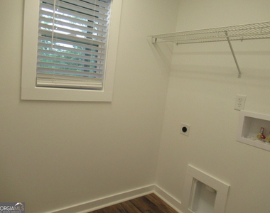 765 Old Kerns Road - Photo Thumbnail 10
