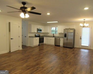 765 Old Kerns Road - Photo Thumbnail 6