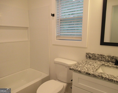765 Old Kerns Road - Photo Thumbnail 27