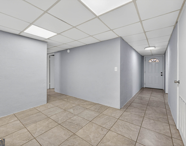 3460 Maynard Circle - Photo Thumbnail 8