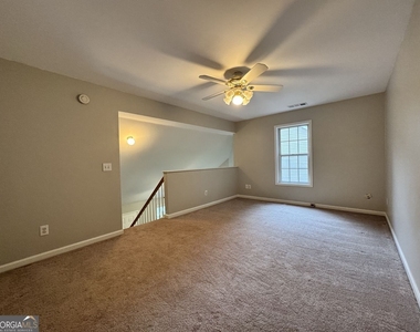 204 Park Place - Photo Thumbnail 18