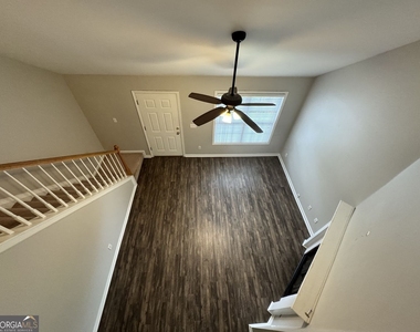 204 Park Place - Photo Thumbnail 20