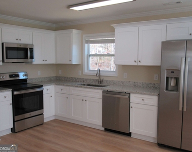745 Old Kerns Road - Photo Thumbnail 8