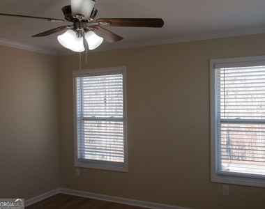 745 Old Kerns Road - Photo Thumbnail 16