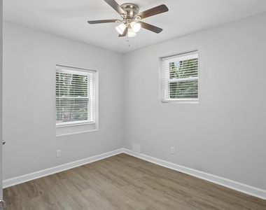 2893 White Oak Drive - Photo Thumbnail 14