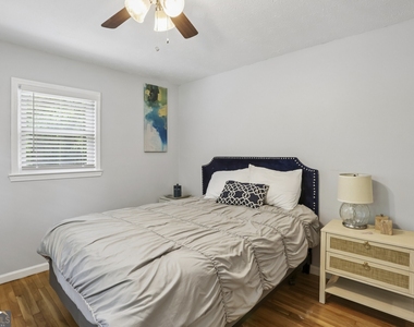 2891 White Oak Drive - Photo Thumbnail 13
