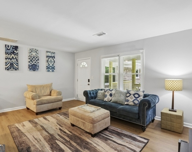 2891 White Oak Drive - Photo Thumbnail 10