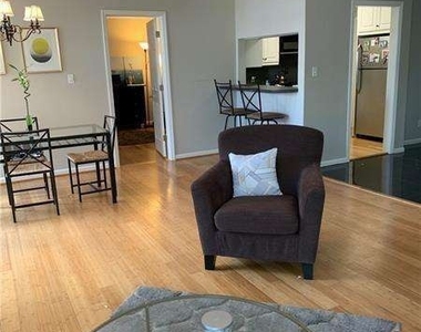 209 14th Street Ne - Photo Thumbnail 3