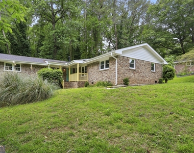2889 White Oak Drive - Photo Thumbnail 4