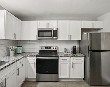 2889 White Oak Drive - Photo Thumbnail 11