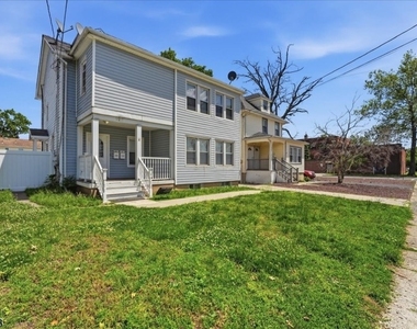 122 South Lincoln Ave - Photo Thumbnail 1