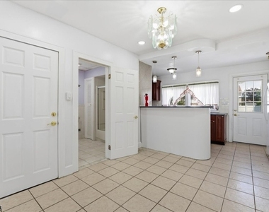 122 South Lincoln Ave - Photo Thumbnail 17