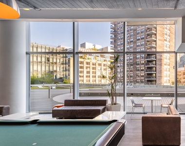 554 West 54th Street - Photo Thumbnail 16