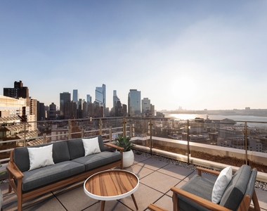 554 West 54th Street - Photo Thumbnail 2