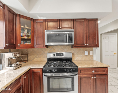 704 Deal Road - Photo Thumbnail 12