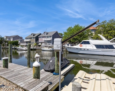 22 Longpoint Drive - Photo Thumbnail 34