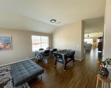 8748 Sagebrush Trail - Photo Thumbnail 6