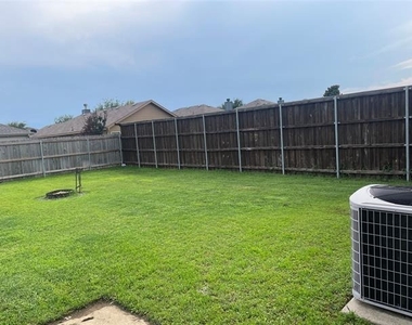 8748 Sagebrush Trail - Photo Thumbnail 33
