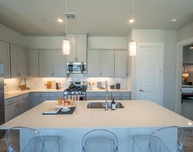 3116 Winter Rose Way - Photo Thumbnail 15