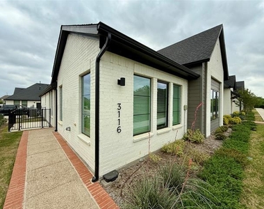 3116 Winter Rose Way - Photo Thumbnail 10