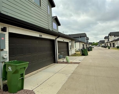 3125 Winter Rose Way - Photo Thumbnail 11