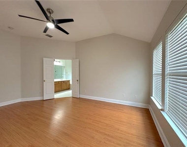 1579 Poets Way - Photo Thumbnail 22