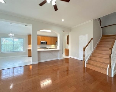 1579 Poets Way - Photo Thumbnail 11