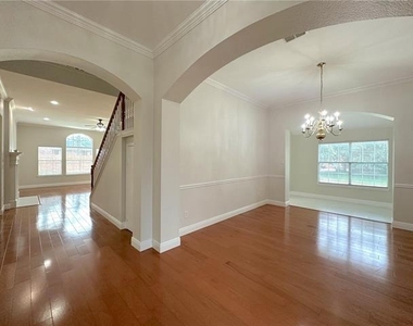 1579 Poets Way - Photo Thumbnail 5