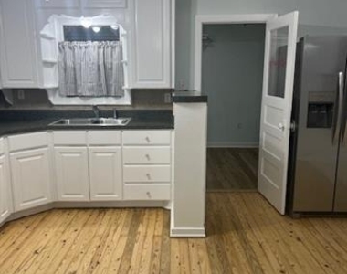 603 Estel Street - Photo Thumbnail 4