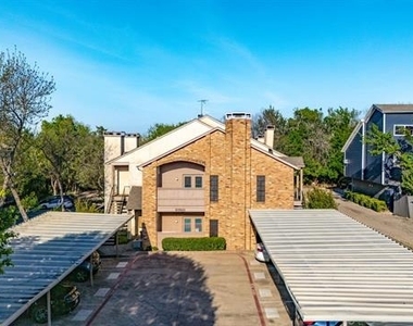 6760 Eastridge Drive - Photo Thumbnail 11