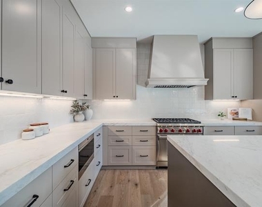 4114 Emerson Avenue - Photo Thumbnail 3
