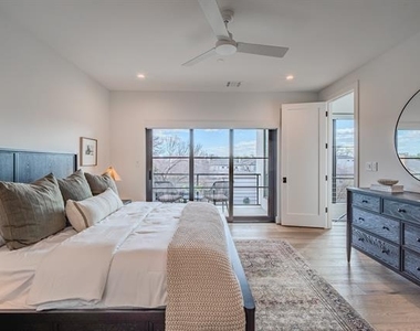 4114 Emerson Avenue - Photo Thumbnail 30
