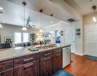 3102 Kings Road - Photo Thumbnail 6