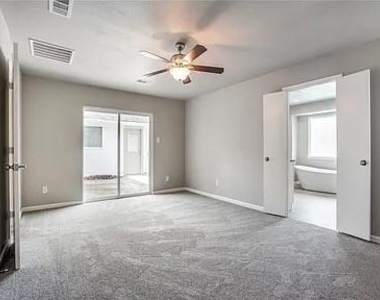 6919 Echo Bluff Drive - Photo Thumbnail 10