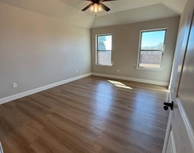 1664 Whiterock - Photo Thumbnail 6