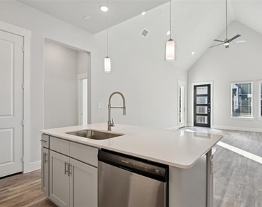 3153 Winter Rose Way - Photo Thumbnail 6