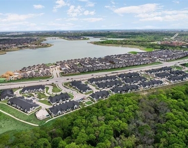 3153 Winter Rose Way - Photo Thumbnail 16