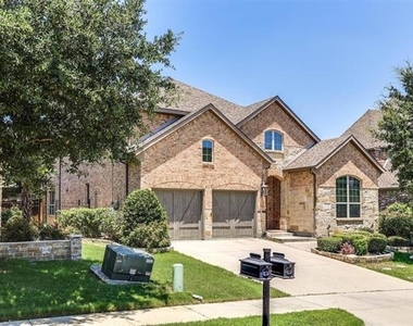 419 Rio Grande Drive - Photo Thumbnail 1