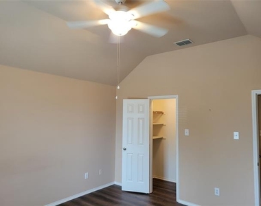 2810 Morgan Drive - Photo Thumbnail 38