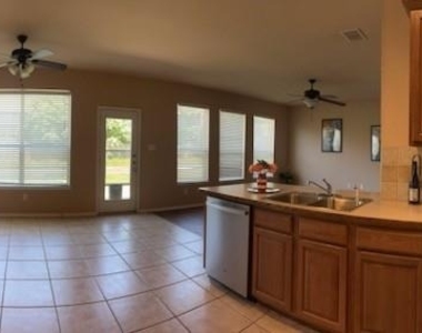 2810 Morgan Drive - Photo Thumbnail 27