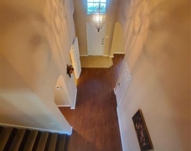 2810 Morgan Drive - Photo Thumbnail 19