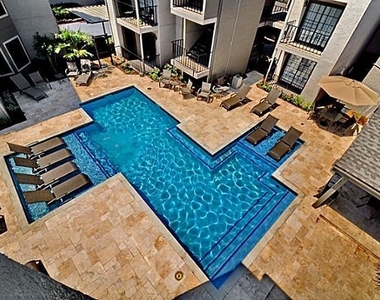 6910 Skillman Street - Photo Thumbnail 15