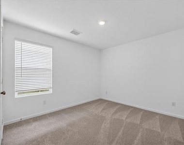 1328 Alfred Street - Photo Thumbnail 5