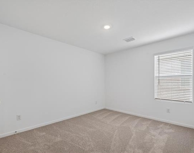 1328 Alfred Street - Photo Thumbnail 7